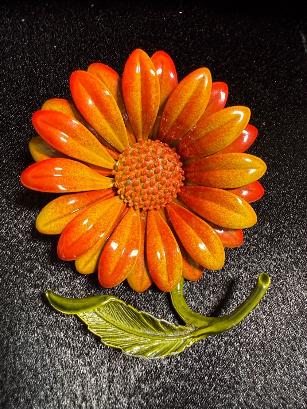 Vintage Enamel Metal Daisy Flower 1960 Set - Picture 2 of 5